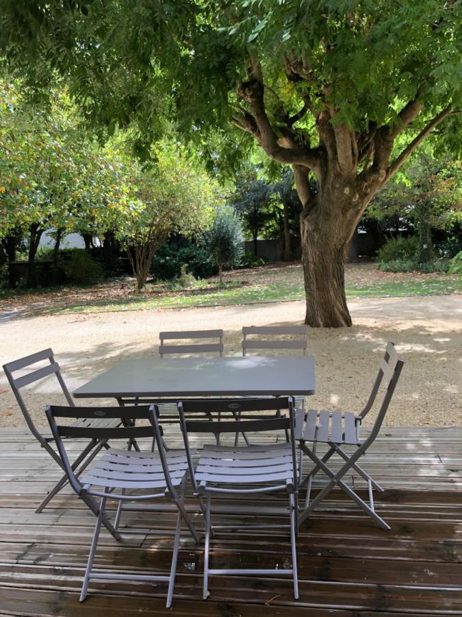 Hotel Au Rez de Jardin à Cholet Extérieur photo